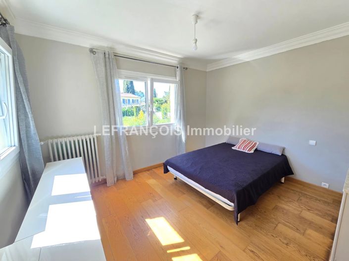 Image No.17-Maison de 5 chambres à vendre à Peymeinade