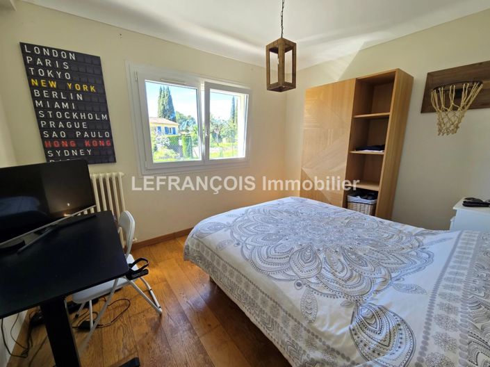 Image No.19-Maison de 5 chambres à vendre à Peymeinade