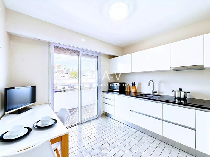 Image No.5-Appartement de 2 chambres à vendre à Saint-Laurent-du-Var