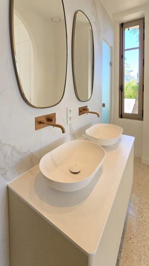 Image No.14-6 Bed House for sale