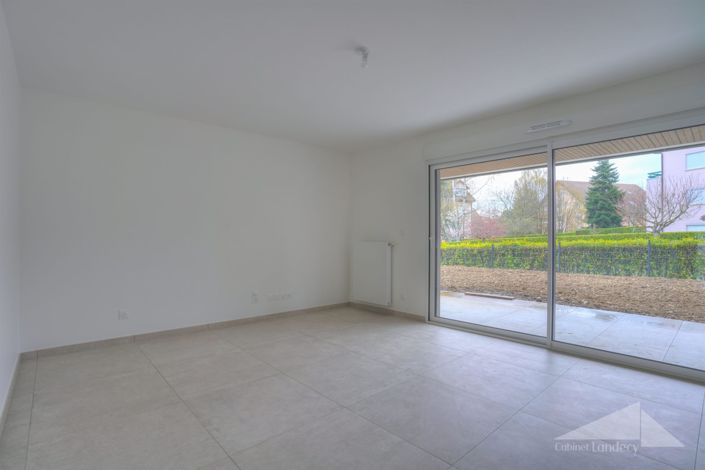 Image No.2-Appartement de 4 chambres à vendre à Divonne-les-Bains