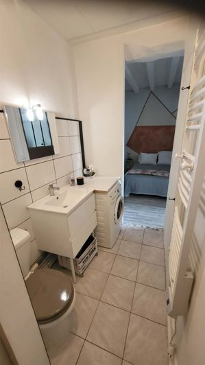 Image No.12-1 Bed House for sale