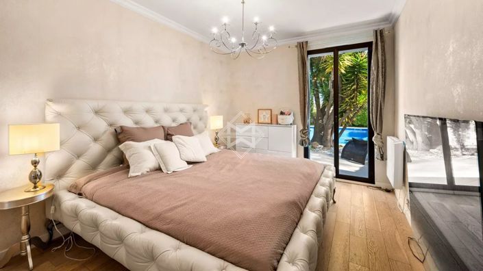 Image No.13-4 Bed House for sale