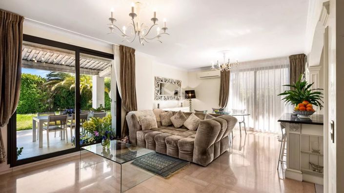 Image No.5-4 Bed House for sale