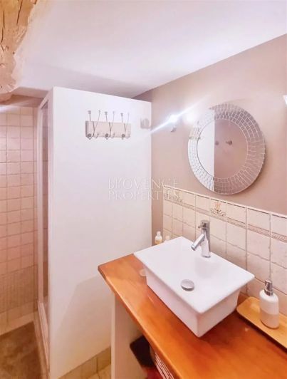 Image No.17-8 Bed House for sale