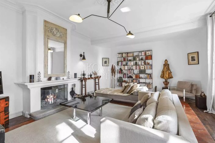 Image No.18-12 Bed House for sale