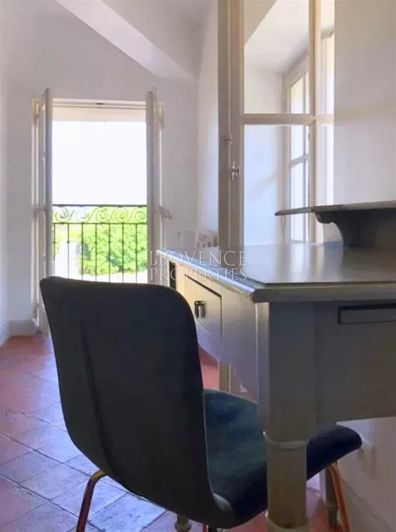 Image No.22-12 Bed House for sale