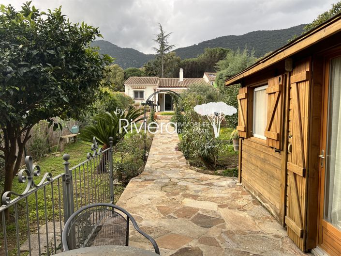 Image No.17-2 Bed House for sale