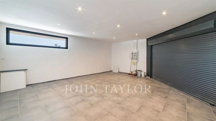 Image No.13-4 Bed House for sale