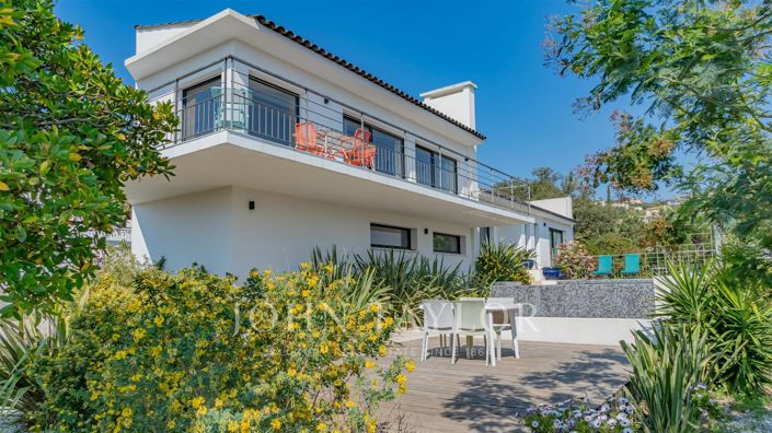 Image No.4-4 Bed House for sale