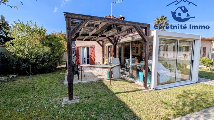 Image No.12-3 Bed House for sale