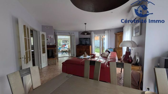 Image No.4-3 Bed House for sale