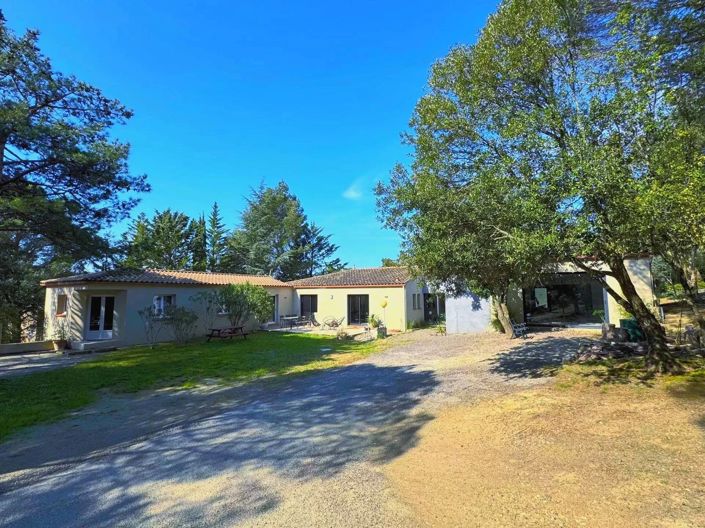 Image No.3-5 Bed House for sale
