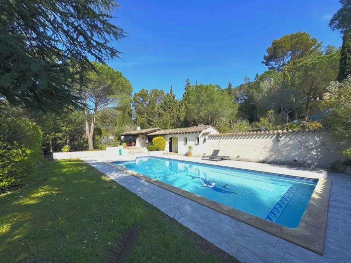 Image No.4-5 Bed House for sale