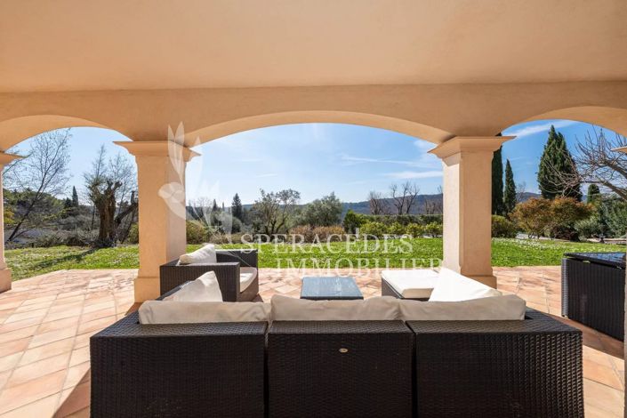 Image No.12-4 Bed House for sale