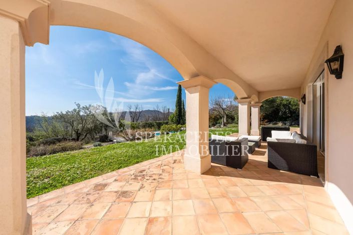 Image No.13-4 Bed House for sale