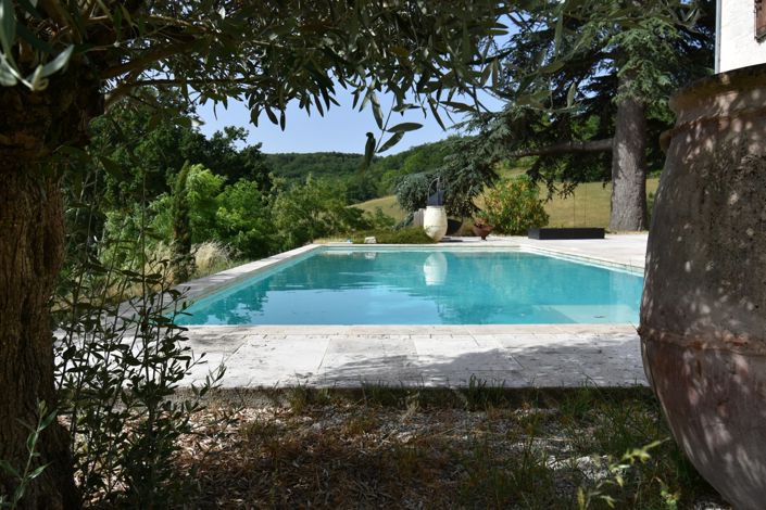 Image No.27-7 Bed House for sale