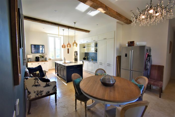 Image No.6-7 Bed House for sale