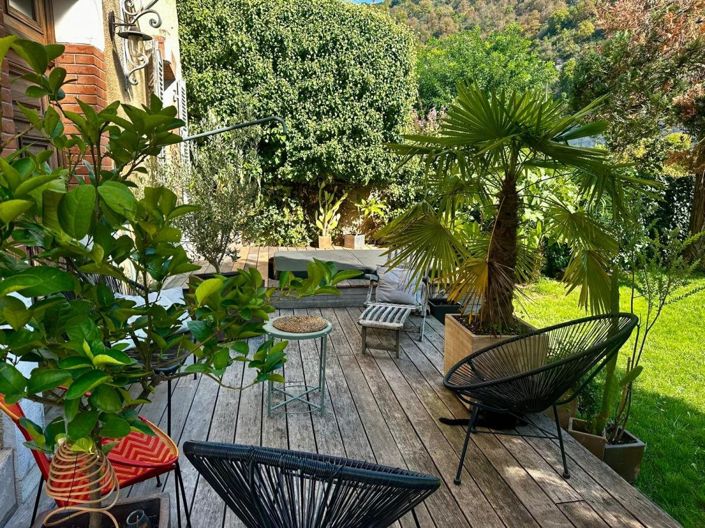 Image No.4-5 Bed House for sale