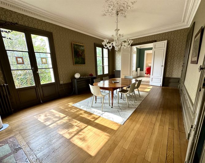 Image No.14-Propriété de 6 chambres à vendre à Bordeaux