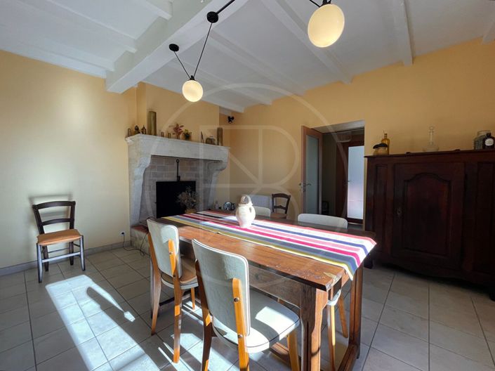 Image No.6-Maison de 2 chambres à vendre à Gensac