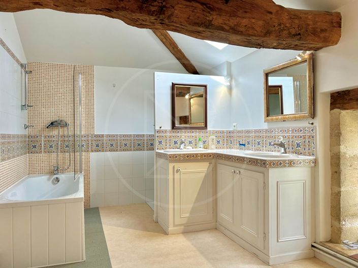 Image No.13-7 Bed House for sale