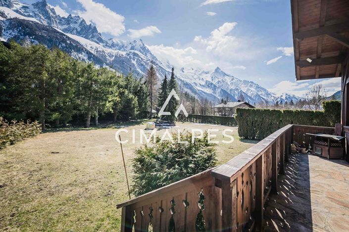 Image No.16-5 Bed House for sale