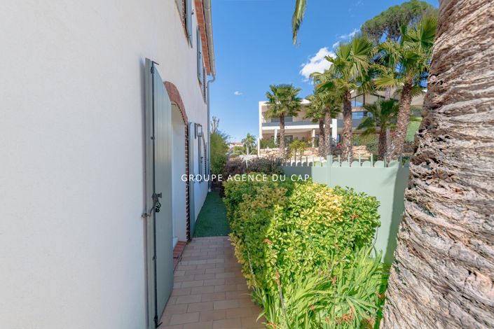 Image No.15-2 Bed House for sale