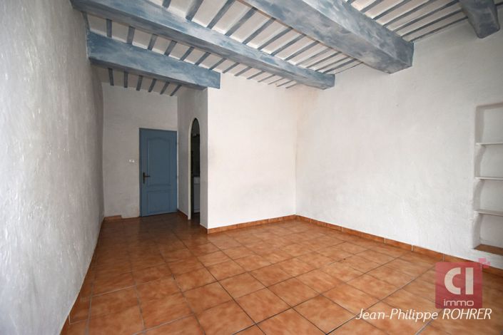 Image No.6-5 Bed House for sale