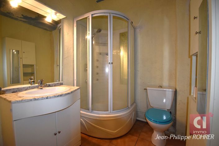 Image No.7-5 Bed House for sale