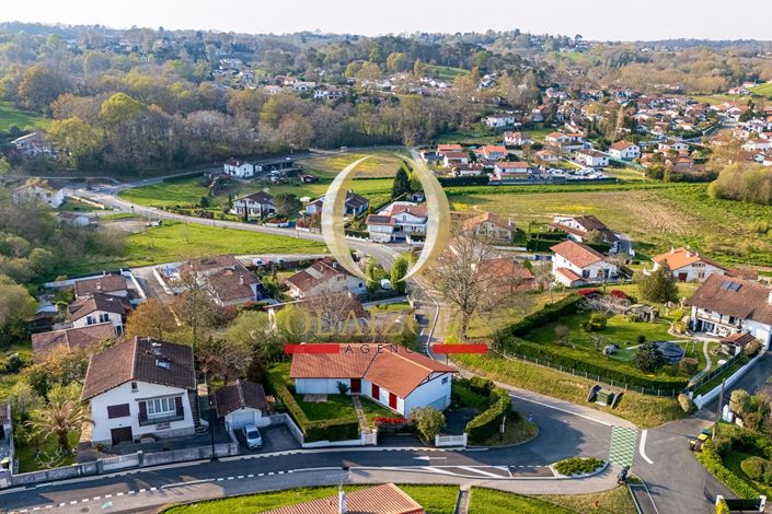 Image No.6-3 Bed House for sale