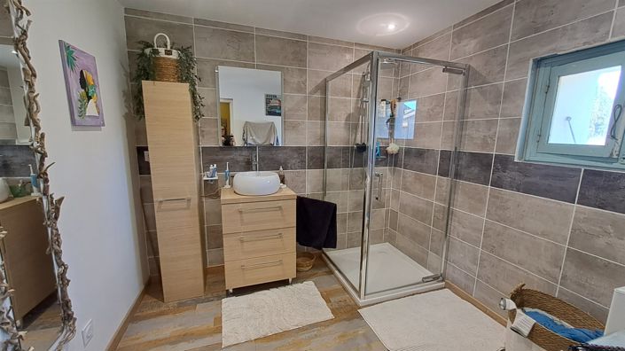 Image No.14-Maison de 4 chambres à vendre à Travaillan