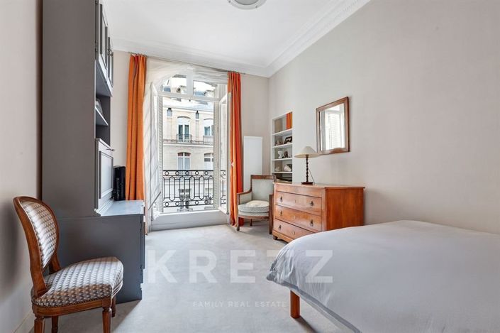 Image No.12-3 Bed Apartment for sale