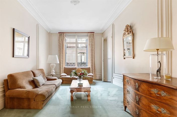 Image No.7-3 Bed Apartment for sale