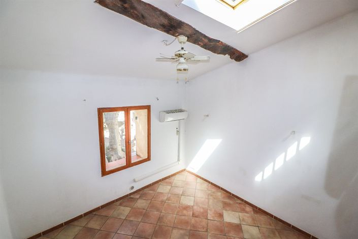 Image No.8-Apartment for sale