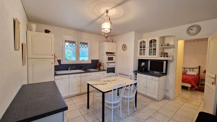 Image No.13-3 Bed House for sale