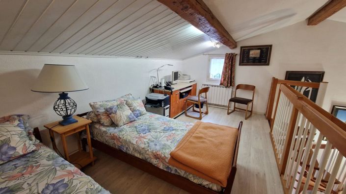 Image No.6-3 Bed House for sale