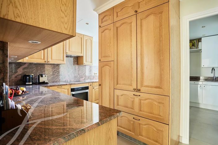 Image No.11-3 Bed Apartment for sale