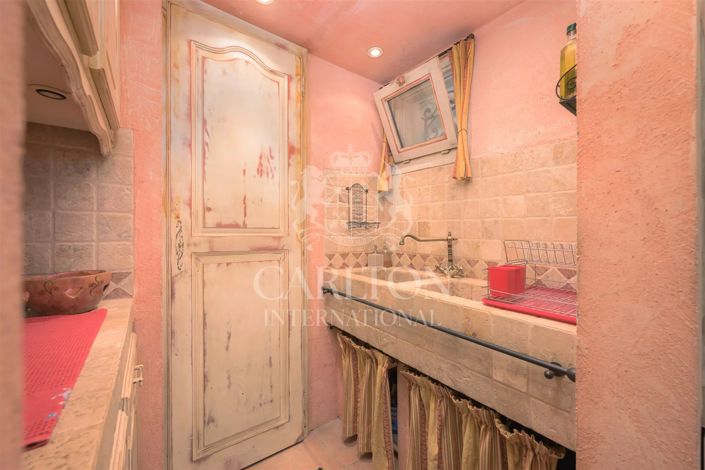 Image No.10-Maison de 2 chambres à vendre à Valbonne