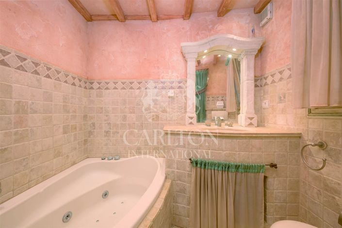 Image No.13-Maison de 2 chambres à vendre à Valbonne