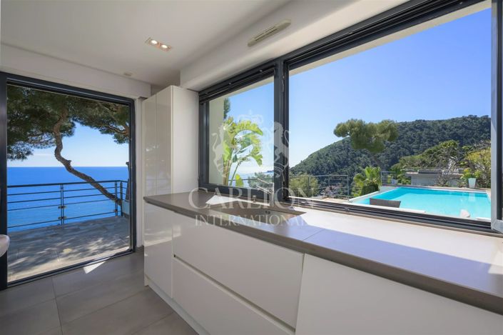 Image No.8-4 Bed House for sale