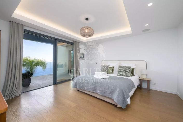 Image No.13-7 Bed House for sale