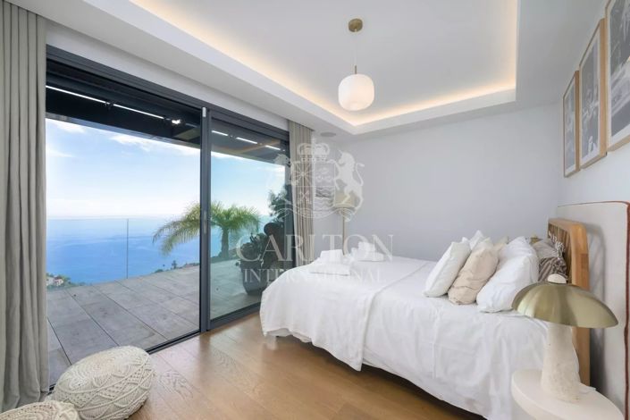 Image No.15-7 Bed House for sale