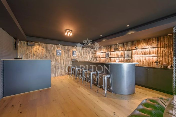 Image No.16-7 Bed House for sale