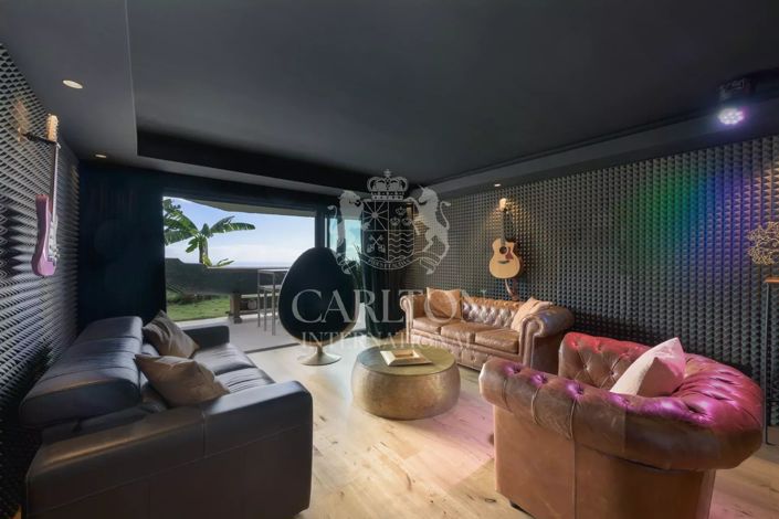 Image No.17-7 Bed House for sale