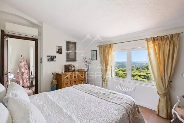 Image No.7-3 Bed House for sale