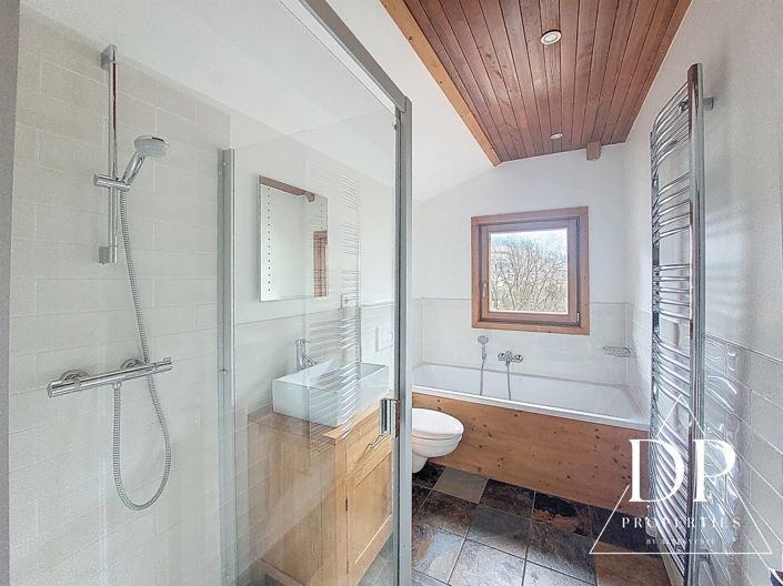 Image No.15-4 Bed House for sale