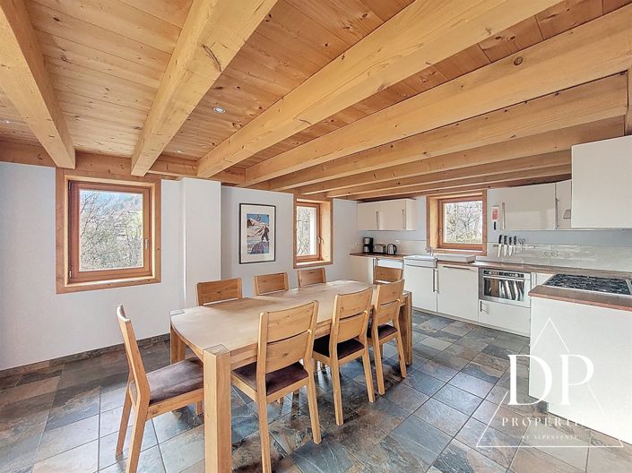 Image No.4-4 Bed House for sale