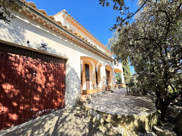 Image No.19-4 Bed House for sale