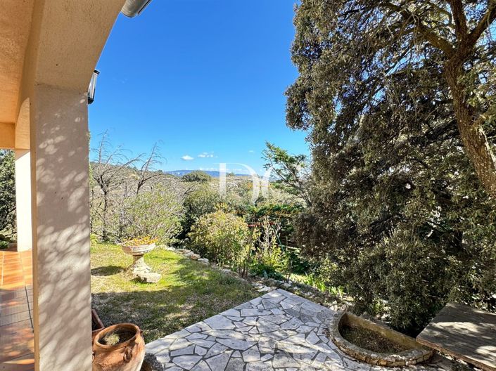 Image No.21-4 Bed House for sale